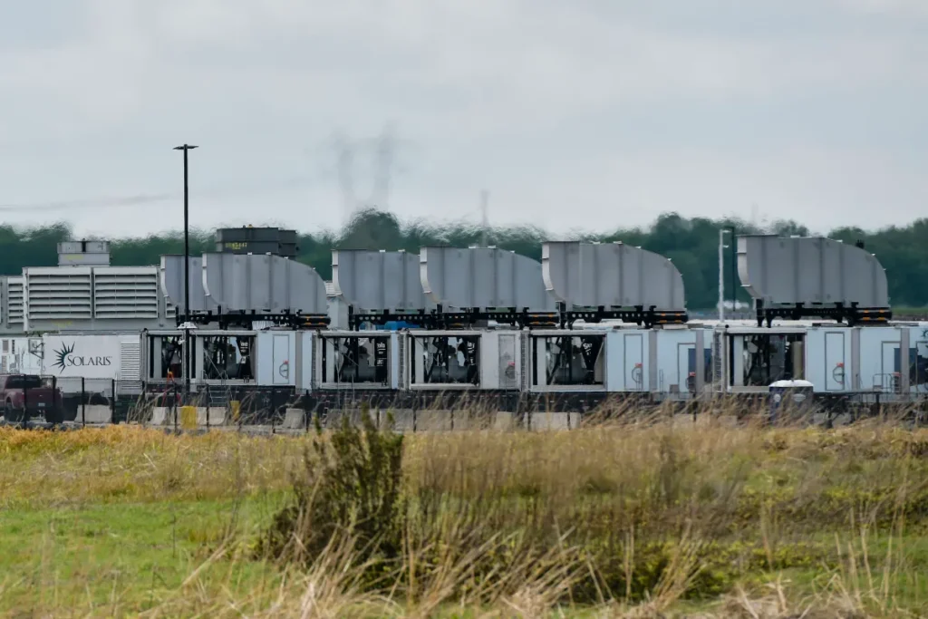Maine’s governor just killed the country’s first data center moratorium