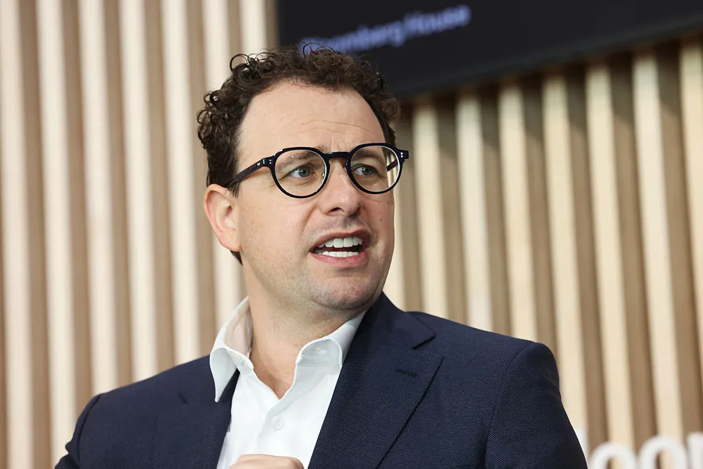 Anthropic’s $900B+ round is moving fast — and they want your answer in 48 hours