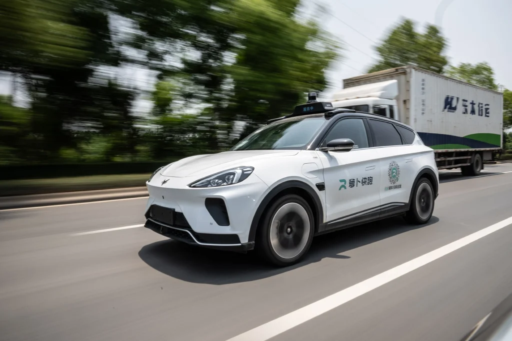 China Puts the Brakes on New Robotaxi Licenses After Baidu’s Wuhan Meltdown